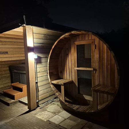 Luxe Boshuisje Met Prive Wellness & Jacuzzi Op De Veluwe Ermelo Extérieur photo
